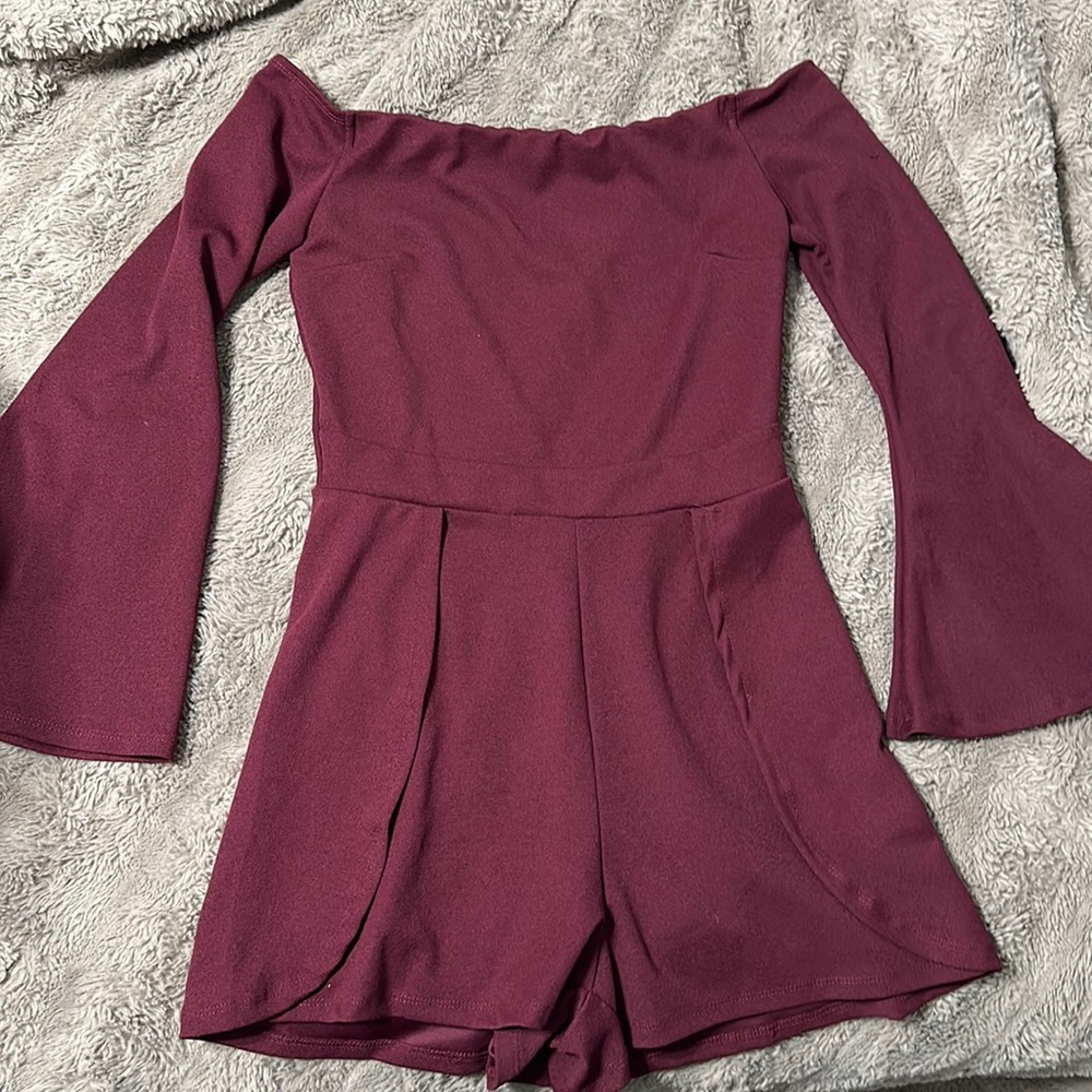 Bell sleeved maroon romper